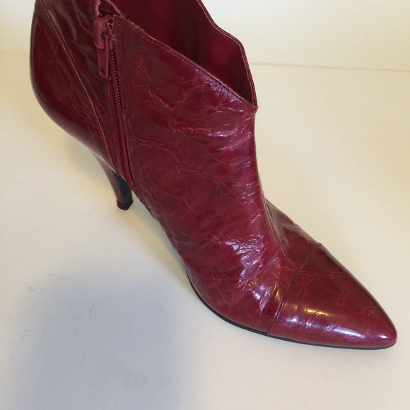 BCBGIRLS Red Shoes Size 10B - Picture 7 of 8